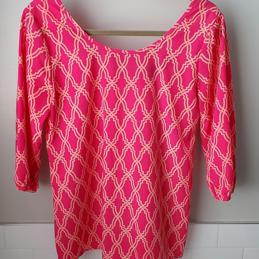 Pink patterned top